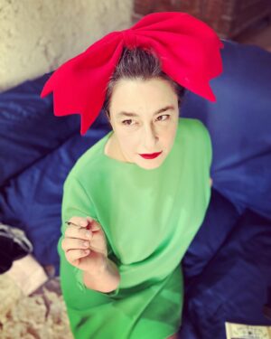 Esra Dermancıoğlu Instagram - esra in #italy #olevanoromano 
Costume @nihanpeker