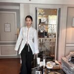 Esther Yu Instagram -