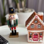 Eugene Instagram - Christmas season~🎄 네스프레소 버츄오 시즈널 딜라이트 스파이스향 커피 계피향 좋아하신다면 강츄에요~~~! 아아보단 따아로~!