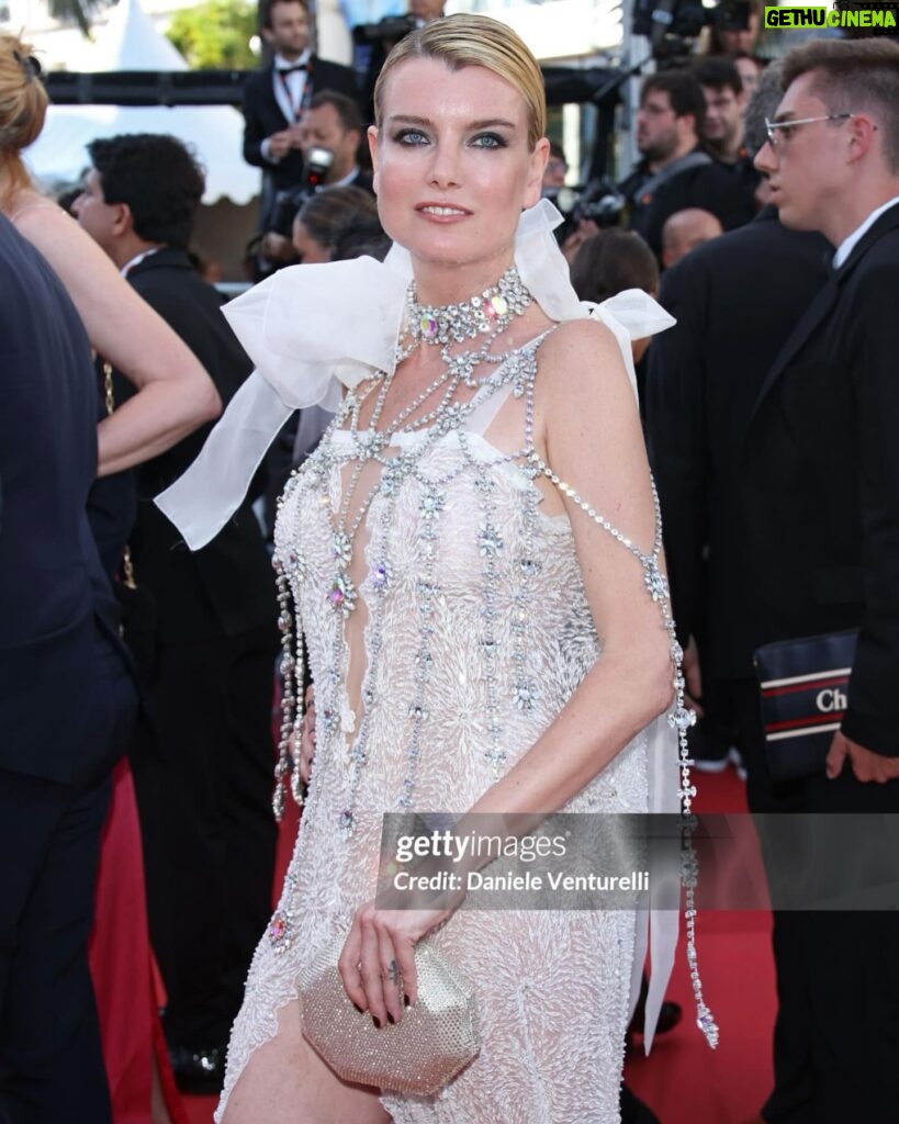 Eugenia Kuzmina Instagram - #marcellomio movie @festivaldecannes 🎞️🦋💜 make up @fredmecene @fredmecenebeauty hair @jordan___way dress @fervanspall ( your story about your husband and a dress truly touched me so homage to your talent ) jewelry @baroqco_official , best team @anne.pourbaix @jamilaouzahir 💜