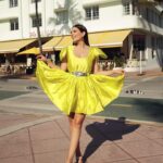 Eugenia Lemos Instagram - ✨ MIAMI VIBES✨ Mis bellezas hoy solo quiere recordarte que eres hermosa, que puedes lograr todo eso que sueñas, que vales mucho mas de lo que crees, que te quiero mucho 🌹✨ 👗 @nievesmarin ✨