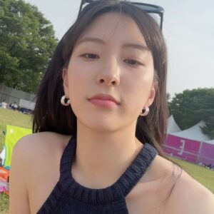Eunseo Thumbnail - 103.8K Likes - Top Liked Instagram Posts and Photos