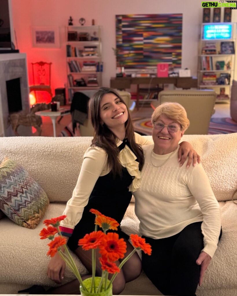 Eva De Dominici Instagram - ABUELA TE AMAMOS ❤️