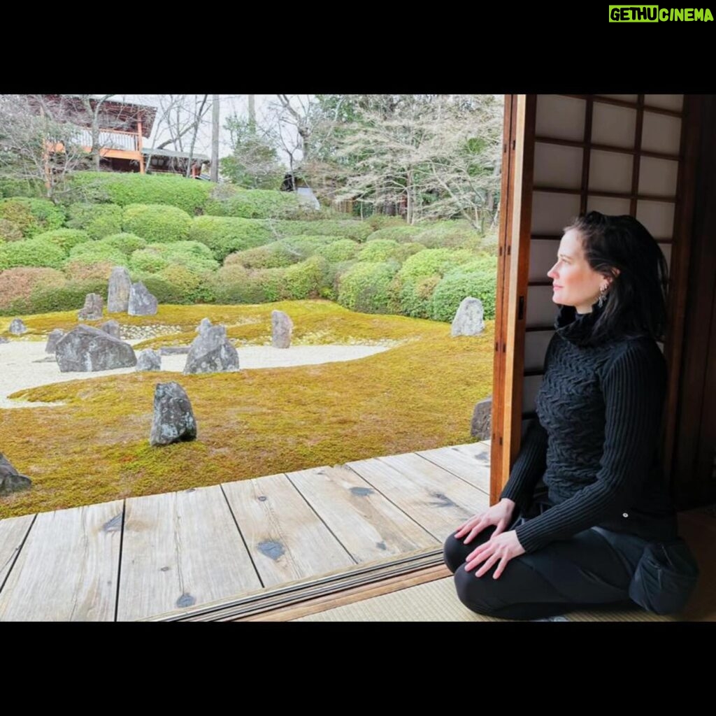 Eva Green Instagram - Valentines Day… I went and fell in love with Japan , its kind people, and their rich culture and traditions. Many thanks to everyone I met and worked with . Thank you, beautiful Japan. I go home with a full heart ♥️