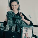 Eva Green Instagram - D'autres photos... Merci à tous ceux qui ont vécu ces moments avec nous. Il n'y a pas plus bel écrin pour découvrir #LesTroisMousquetairesLesFilms @lestroismousquetaireslesfilms qu'une salle de cinéma. Allez-y dès le 5 avril.