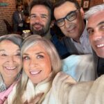 Eva Isanta Instagram - Gente bonita muy de mañanita… @la_queseavecina #temporada15 @contuberniofilms @alber_caballero @lauracaballero_ #mariomontero @primevideoes @mediasetcom