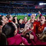 Eva Isanta Instagram - España ganadora del Mundial . ¡ Orgullo de nuestras futbolistas ! @sefutbolfem #españa #mundial #fútbol #femenino