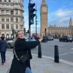 Eva Soriano Instagram - CARRETE LONDINENSE 1. Museo Victorio: Hip hip Hurra!!!✌🏻 2. El Big Ben de Pisa, porque el tiempo pasa muy rápido. lo pilláis??, dePISA…, vale sorry. 3. TibuLord 4. Owww Girll 5. Con la lechuza Kiwi 6. Ryan Ghostling 7. Britanizadas Bebé🫰🏻