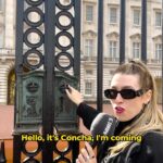 Eva Soriano Instagram - Eva Soriano asalta el Buckingham Palace en su particular ‘Objetivo Kate Middleton’🤓 ********** #cuerposespeciales #katemiddleton #londres #periodismo