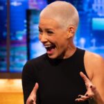 Evangeline Lilly Instagram - When does having fun become having TOO MUCH fun???? 🤔🫣 @thejonathanrossshowofficial Tune in tonight!