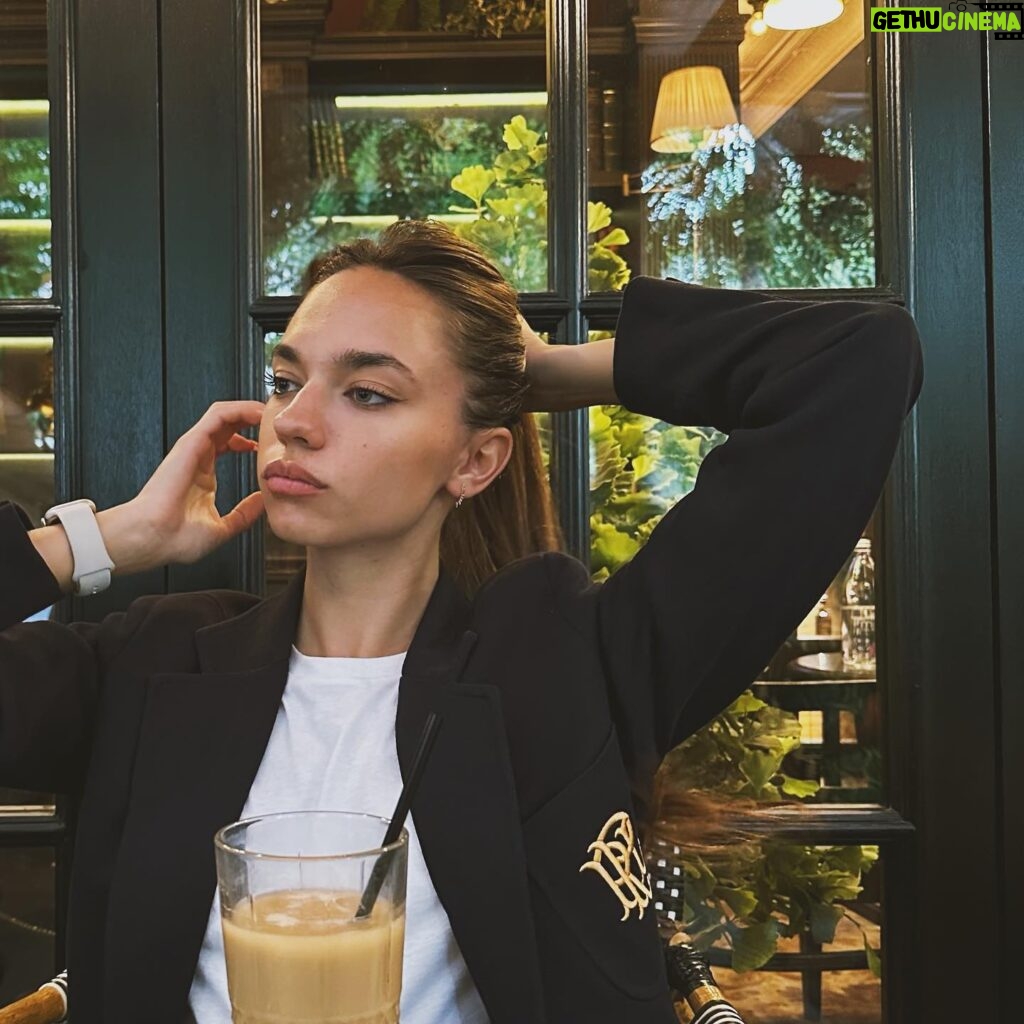 Eylül Tumbar Instagram - Iced Latte2