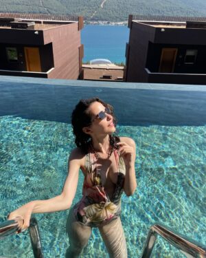 Ezgi Şenler Instagram - ☀️👙