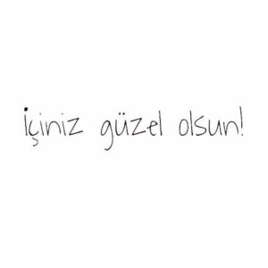 Ezgi Şenler Instagram - 🖤✌🏻😊 Sevgiyle kalın