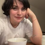 Ezgi Mola Instagram - Oyasumi🌺🙏🏼