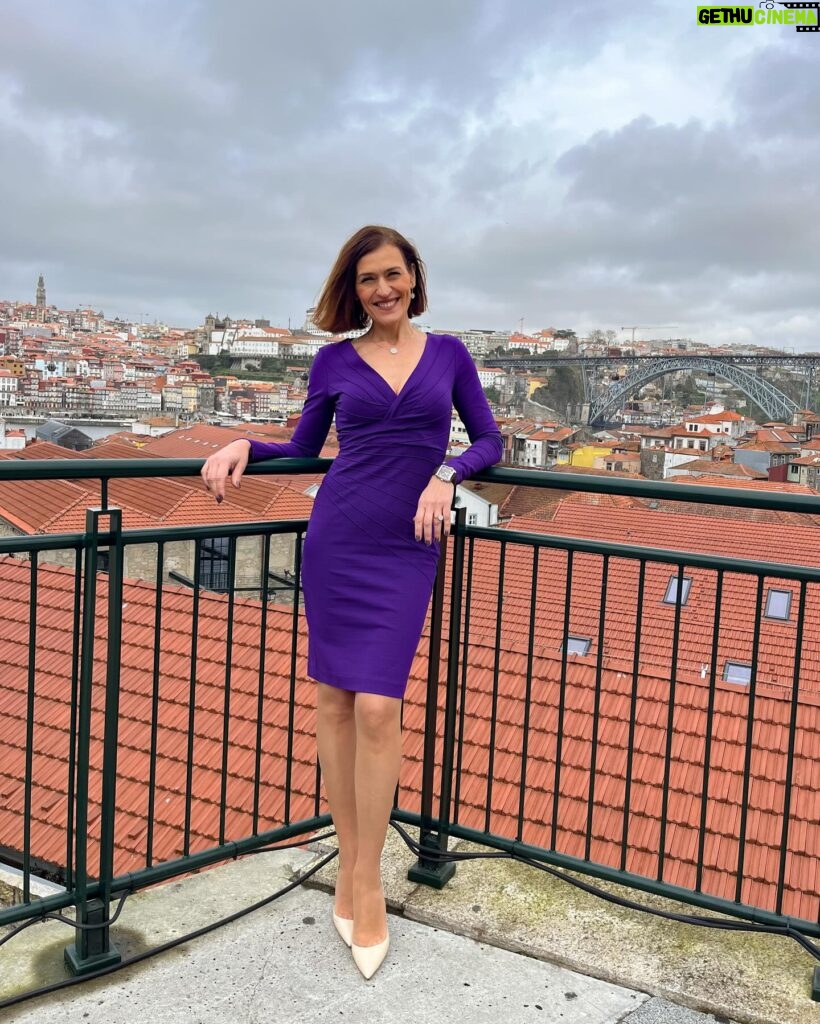 Fátima Lopes Instagram - Estar a trabalhar no WOW, um espaço incrível com uma vista maravilhosa do Porto, é um privilégio. Nem o tempo cinzento lhe tira beleza! 💙