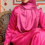 Faezah Elai Instagram - Ni collection baju2 raya yg ampa boleh pi beli kt @mawarcotton Elok dak.. lekaih pi beli sblom habih.. . #mawarcotton #hooreyraya2024 #bajuraya #faezahelai