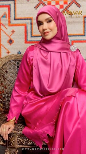 Faezah Elai Instagram - Ni collection baju2 raya yg ampa boleh pi beli kt @mawarcotton 
Elok dak.. lekaih pi beli sblom habih..
.
#mawarcotton #hooreyraya2024 #bajuraya #faezahelai