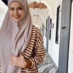 Faezah Elai Instagram - Sekali sekala maini share ngan ampa.. 😂🤣 Lama tk share ootd.. ni ootd utk yg 40an ke ataih tp nampak 20an 😜 . #ootd #faezahelaiootd #ootdfaezahelai #myootd #faezahelai