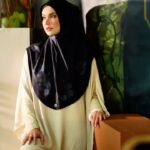 Faezah Elai Instagram - بِسْمِ اللَّهِ الرَّحْمَنِ الرَّحِيم My new collaboration with @aminiehijab_hq Thank you @aminiehijab_hq for choosing me as The face of @aminiehijab_hq for raya campaign.. . #aminiehijab #faezahelai #tudungsarung #tudunginstant #faezahelai