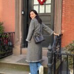 Fala Chen Instagram – Perfect Sunday morning running errands and visiting friends. I love NYC in early spring. Oh and I had a lovely Valentine’s Day, did you? 
♥️ 
♥️ 
♥️ 
#bottegaveneta #andiamo