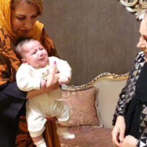 Fariba Kowsari Instagram - و فقط افتخار میکنم به داشتن دوستان حقیقی و مجازی مثل شما بهترین ها
یکسال دیگه از زندگی من ورق خورد و گذشت و هر لحظه از زندگیم با بهترین انرژی مثبت از شما عزیزانم برایم زیبا و زیباتر رقم خورد
با آرزوی سلامتی برای مردم ایران زمین
دوستدارتون فریبا کوثری🌹❤
مهمون ویژه ی من هم نیکان خان کوچولو بود
@nikandarvishi 
@mahshidkhosravii 
@ashkan.darvishi 
ممنون از همه ی فن پیج های عزیز و دوست داشتنی من که همیشه سنگ تموم میذارن🌹🌹🌹
.
.
.
#تولد #تولدم #زندگی #انرژی_مثبت #حس_خوب