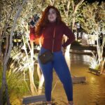 Farrah Yousef Instagram - عم نستمتع بأخر أيام الطقس الحلو ب #دبي 🥺 شو مشاريعكن انتو لسهرة الليلة😍؟ #رمضان #رمضان_شهر_الخير #رمضان_كريم 🌙✨
