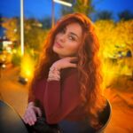 Farrah Yousef Instagram - عم نستمتع بأخر أيام الطقس الحلو ب #دبي 🥺 شو مشاريعكن انتو لسهرة الليلة😍؟ #رمضان #رمضان_شهر_الخير #رمضان_كريم 🌙✨