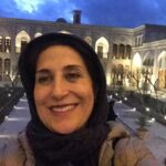 Fatemeh Motamed-Arya Instagram – آنچه كه از سفر ديروز به كاشان در خاطرم مانده زيبايي معماري شهر و مهر و محبت مردمان هنر دوستش است.

آب را گل نكنيم 
در فرو دست انگار كفتري مي خورد آب…