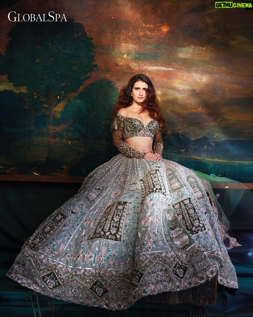 Fatima Sana Shaikh Instagram - Embracing the beauty of the moment ✨