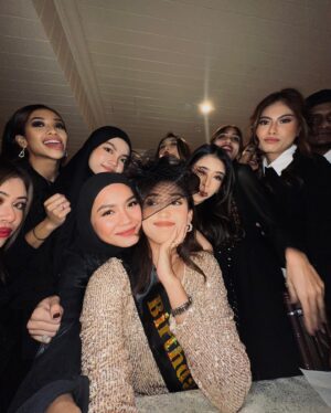 Fatin Afeefa Instagram - blessed with the best ♡