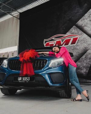 Fatin Afeefa Instagram - ‎لِلَّٰهِ ‎ٱلْحَمْدُ 🥹🤍

6 month of hustling as a businesswoman, this is the result! All the sweat, blood and tears. Finally!

Pelik kan? I slowed down on acting and singing to focus on my business, and I don’t have any regret. I realise going after my dream is the best way for me 🧡 

I focused on @leanbyfa for 6 months, agent pun kawan kawan terdekat je, marketing pun ala kadar. Fa la boss, fa la kuli. But the response I get… Masha Allah! Thank you semua!

Girls.. You need to have your own dreams and most importantly a career. Build your own dreams. Jangan harap “Daddy-Kasi” je nanti ada orang buat content.

Nak tanya, siapa sini nak jadi agent? 

A new wave is coming 😎🧡