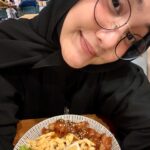 Fatin Shidqia Instagram – jangan tersesat sayang, jangan lupa makan juga yaa!!