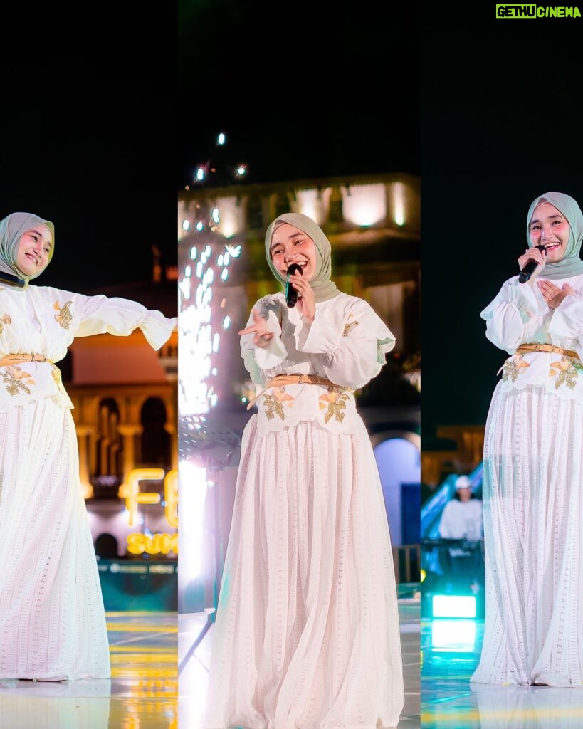 Fatin Shidqia Instagram - hepi teruuuss kalo di Medan!!