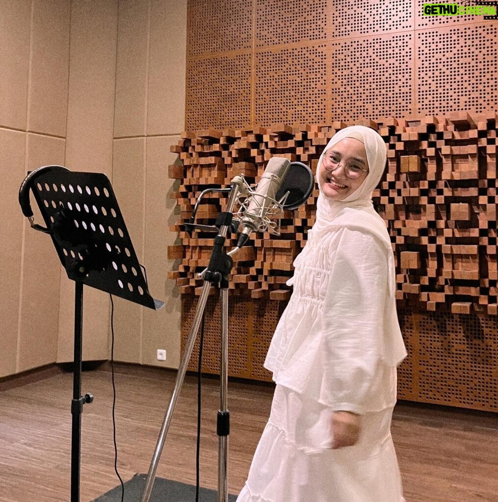 Fatin Shidqia Instagram - bener-bener ngga sabar lagu baru mau keluar, kalian harus denger!!! 🥹