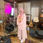 Fatin Shidqia Instagram - "ini berapa lama lagi sihhh? Mau pulaaangggg"