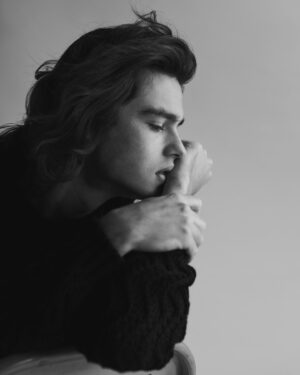 Felix Mallard Instagram - “If young men can see themselves in Marcus, then hopefully it can inspire them to shake things up a bit... validate that it’s ok to be vulnerable and have insecurities, but also that it’s not ok to hide behind those insecurities and hurt others as a result.” 

Spoke with @schonmagazine about Ginny and Georgia, Zoey’s Playlist and ASL - available in print or digitally. 

photography. @raulromo
fashion. @mrmontyjackson @aframe_agency
hair   grooming. @nellichristine @thewallgroup
styling assistant. @claudiavlasimsky
words. @abbyand.sage