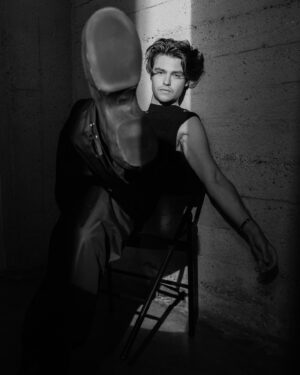 Felix Mallard Instagram - Had a chat with @vman about acting and meat pies and of course @gngbts 

LINK IN BIO 💥 

@enfoque_lumiere // @luca_falcioni_ // @groomedbymichelleharvey