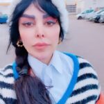 Felor Nazari Instagram - ورزش کنید مطالعه کنید موسیقی خوب گوش کنید کمک‌دیگران‌کنید بعضی وقتها فقط گوش باشید خلاف نکنید دوربین های خدا روشنه رو به شما ما همیشه داریم دیده می شبم درست و محترم باشیم دروغ نگیم مگه از کسی جز خدا می ترسیم‌که دروغ می گیم !؟ ادم خوب بودن رو تمرین کنید شانسی نیست بخشیش تربیته بخشی هم ساحتنیه موفق باشید