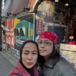 Feni Rose Instagram - Udh beberapa kali liburan cuma berdua aja sama @audikiranaa , ke mana mana modalnya cuma browsing dan google map .. dan tentu saja wifi yg super kenceng dg kuota unlimited.. bahkan ada money back guarantee 100 persen, garansi bisa langsung terhubung wifinya.. apalagi kl bukan @javamifi .. Begitu mendarat lgs aja aktifin modem @javamifi nya .. bisa untuk 5 devices, CS 24 jam, dan bisa connect di lebih dari 200 negara. Udah berasa akamsi lah.. dari Tokyo, cari2 rute ke shimokitzawa, Osaka, Nara, Muter2 Kyoto.. amaan .. wifi aman lah kl ada @javamifi #kuotatanpabatas