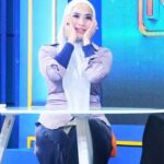 Feni Rose Instagram - Duh kangen .. thank you @lizanataliaofficial udah ngajak setitik se zumbaan hari ini ..