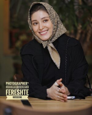 Fereshteh Hosseini Instagram - .
Hair and Age :)
Growing… 
.
Photo: @rominaparto 
Photo2 : @rouhollah_hz_artworks
مو و سن و سال ؛)
رو به رشد 👼🏽
یکی دو سال این بین