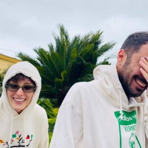 Fereshteh Hosseini Instagram - پونیو و سوسوکه 😝♥️
خوشم میاد ازت خیلی هااا 🤤😌
سوسوکه ی من 👩🏻‍🎤