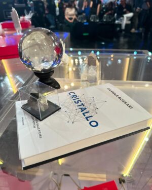Filippa Lagerbäck Instagram - Pezzi della torta dell’ultima puntata della stagione di @chetempochefa Grazie a tutti! ❤️ #ctcf