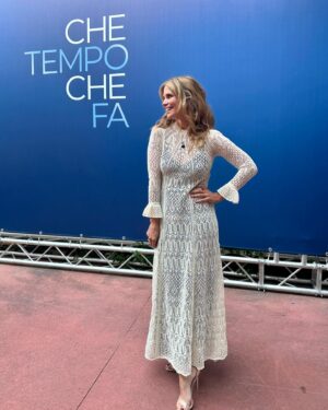 Filippa Lagerbäck Instagram - Pezzi della torta dell’ultima puntata della stagione di @chetempochefa Grazie a tutti! ❤️ #ctcf