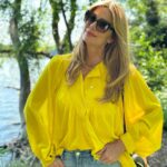 Filippa Lagerbäck Instagram – 30 gradi e 🌞, da Varese lake è tutto! 💛