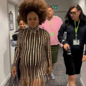 Fleur East Instagram - You are not just waiting. You are growing in your capacity to be prepared for what’s to come ✨

1. Stepped into Mama and baby world for a day 🍼
2. Made some cacao, almond and coconut milk with porridge
3. This ain’t Texas 😂
4. The Final Push! 
5. Bed for our new roommate 🥰
6. Bump around! 🎵🎤
7. Plantain & stew but make it fine dining 😆
8. The waiting…🙏