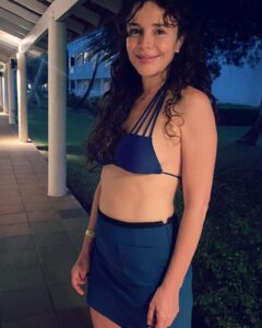 Flora Martínez Instagram - Quería agradecerles todos esos mensajes tan bonitos que me llenan de amor❤️ gracias totales 🙏🏻 feliz 2023 💋