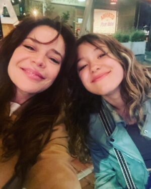 Flora Martínez Instagram - LOVE♥️