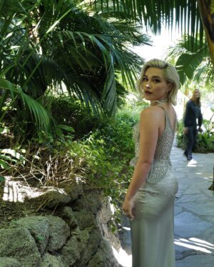 Florence Pugh Instagram - Well that was quite the mad weekend. The final hoorah. The final yippee. And what a finale it was. 
@oppenheimermovie came home with a bucket load of Oscar’s and I couldn’t be prouder for this movie and the people that made it and those who’s work was honoured with receiving their awards.
The last few months has been such a beautiful experience. I have an unbelievable amount of thank yous to all the people I’ve worked with during these press tours, I truly wouldn’t be able to do it without you. All the hands who tweaked and painted and sewed and brushed and dyed and steamed and drove and helped to get me out the door and to these places- you’re incredible and I bow down to your talent and skills. 
Here’s to another corker of a night. 

@bulgari 
@delcoreofficial 
@rebeccacorbinmurray 
@babskymakeup 
@hairbyadir 
@nailglam 
@colorbymattrez 
@caratripsalot 
@theacademy 

First photo credit to- Dana Pleasant 
AMPAS 
Other glam photos by @hairbyadir and @babskymakeup