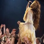 Florence Welch Instagram - Did you miss meeeee 💋